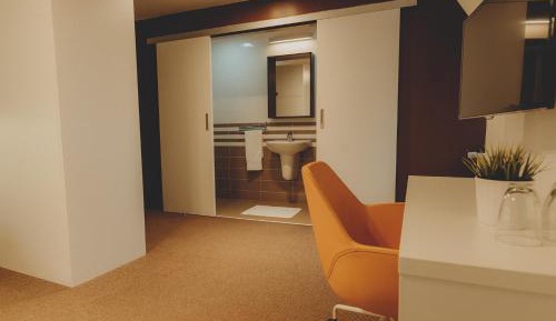 Twin Room with Extra Bed