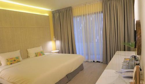 King Room with Pool View