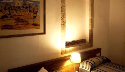 Twin Room with Private Bathroom