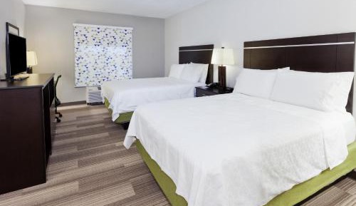 Standard Queen Room with Two Queen Beds