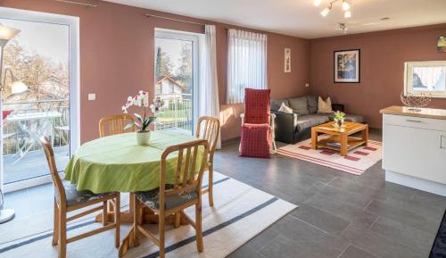 Superior One-Bedroom Apartment with Balcony