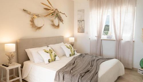 Studio Apartment with Sea View