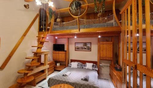 Studio Apartment