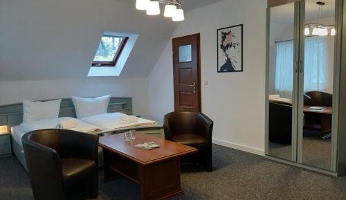 Triple Room with Private Bathroom