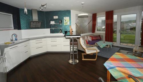 Apartment with Garden View