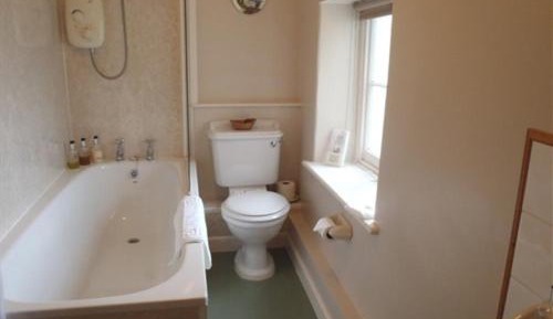 Twin Room with Private Bathroom