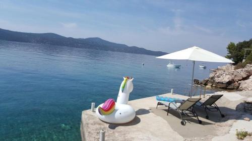 One Bedroom Apartment with Terrace and Sea View