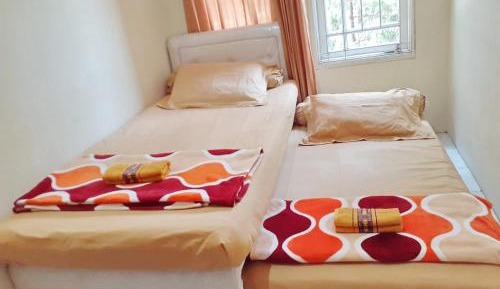 Twin Room with Bathroom