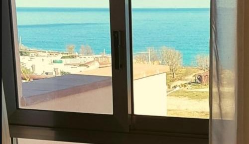 Double or Twin Room with Sea View