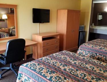 Standard Room with Two Double Beds- Non Smoking