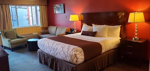 Deluxe King Room