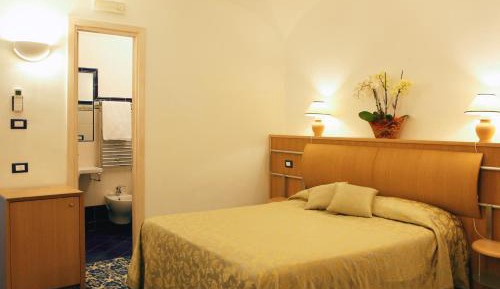 Standard Double or Twin Room with Sea View