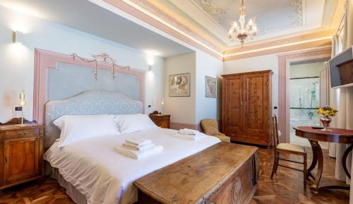 Suite with Balcony
