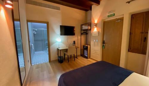 Double Interior Room