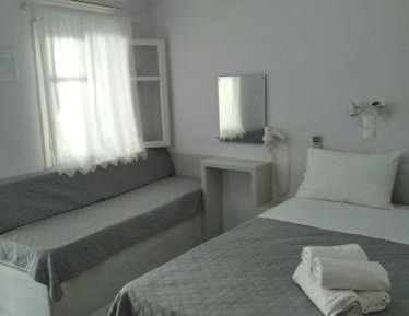 Studio with Sofa Bed