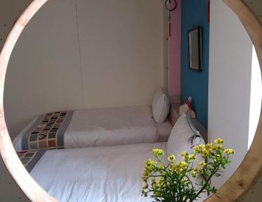 Standard Twin Room with Sea View