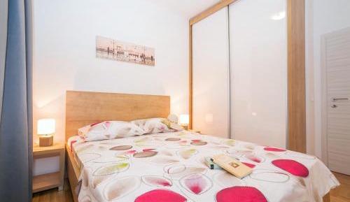 Two-Bedroom Apartment with Terrace