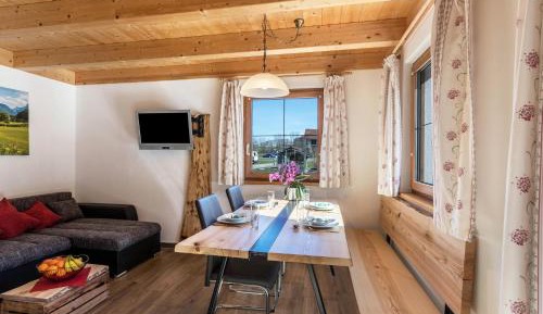 Superior One-Bedroom Apartment