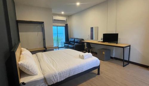 Standard King Room