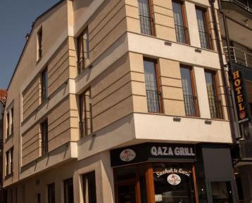 Triple Room with City View