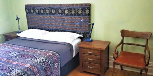 Queen Room with En Suite Bathroom