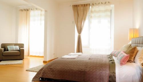 Five-Bedroom Apartment