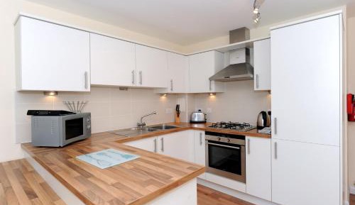 Two-Bedroom Apartment (3 Adults)