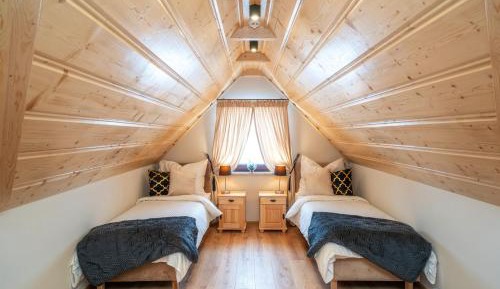 Family Room with Mountain View