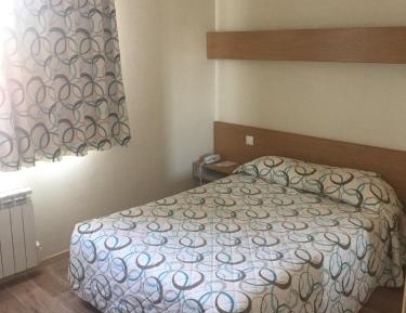 Double Room - 2 People