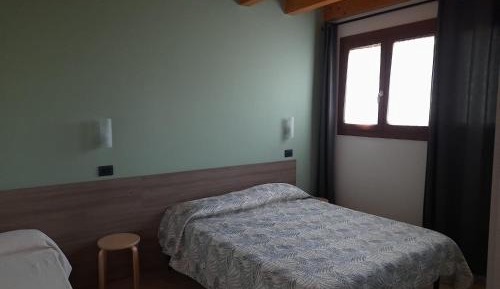 One-Bedroom Standard Apartment