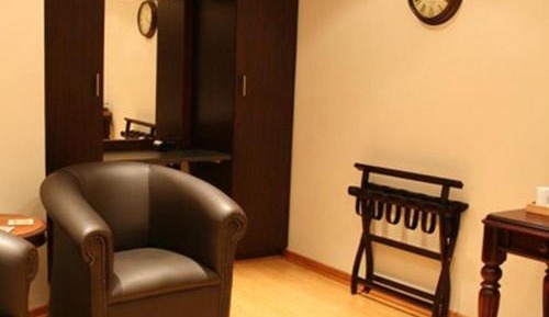 Executive Queen Room