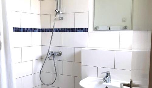 Two-Bedroom Holiday Home (1-6 Adults)