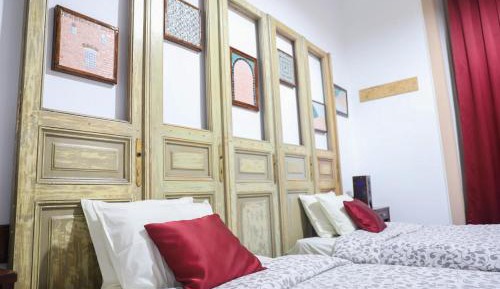 Twin Room with Private Bathroom