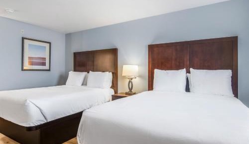 2 Queen Beds 