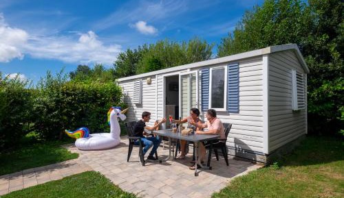 Mobile Home (4 Adults)