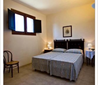 One-Bedroom Apartment (2 Adults)