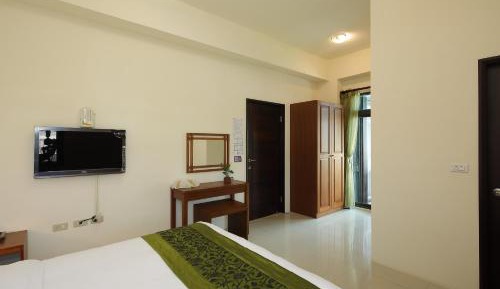 Small Double or Twin Room