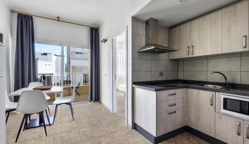 Superior One-Bedroom Apartment with Balcony