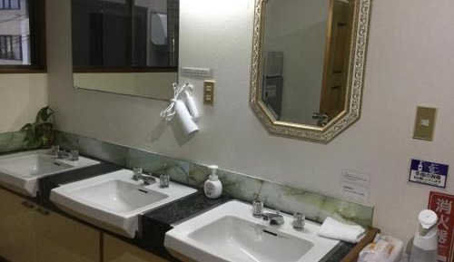 Twin Room with Shared Bathroom