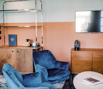 Deluxe Suite with Sea View