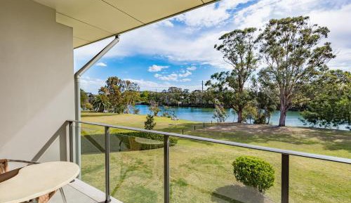 King Room with Spa Bath
