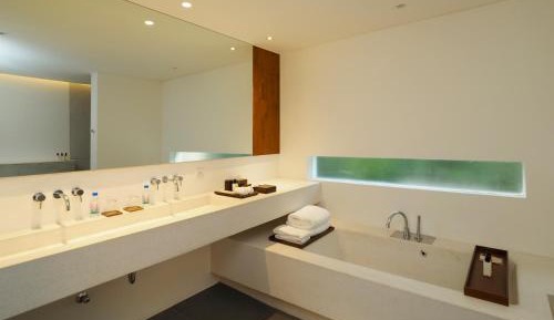 Riverfront suite