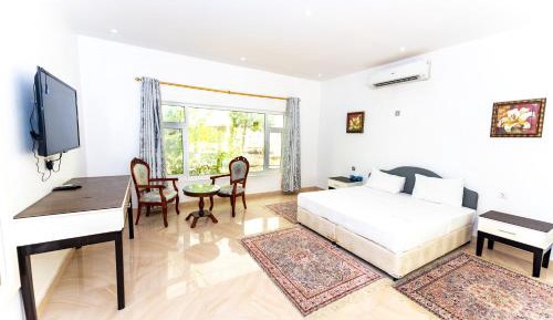 Junior Suite (2 Adults)