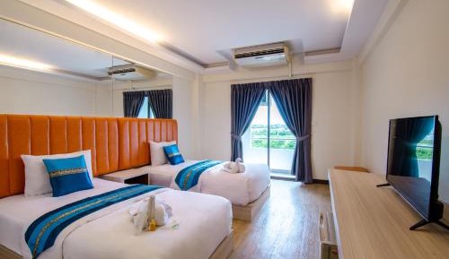 Deluxe Twin Room