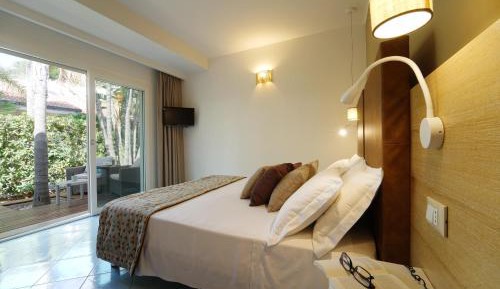 Prestige Room