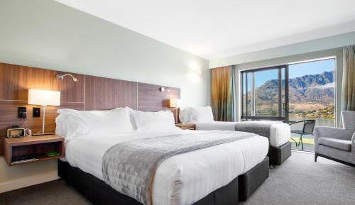 Premium Room with Lake View