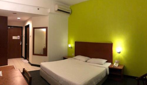 Standard King Room
