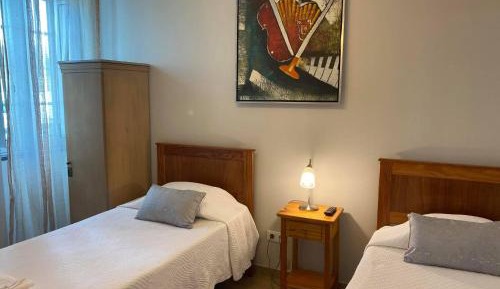 Twin Room with Private Bathroom