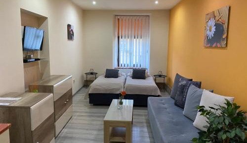 Twin Room with City View