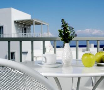 Deluxe Studio with Sea View (2 -3 Adults) 
